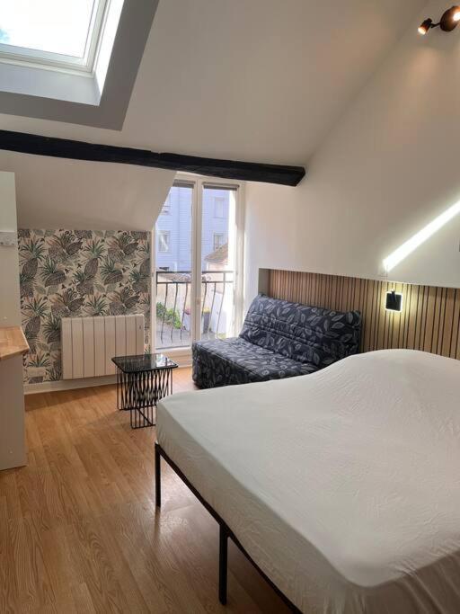 Studio Duplex Hypercentre Au Calme Avec Parking Fontainebleau Exterior photo